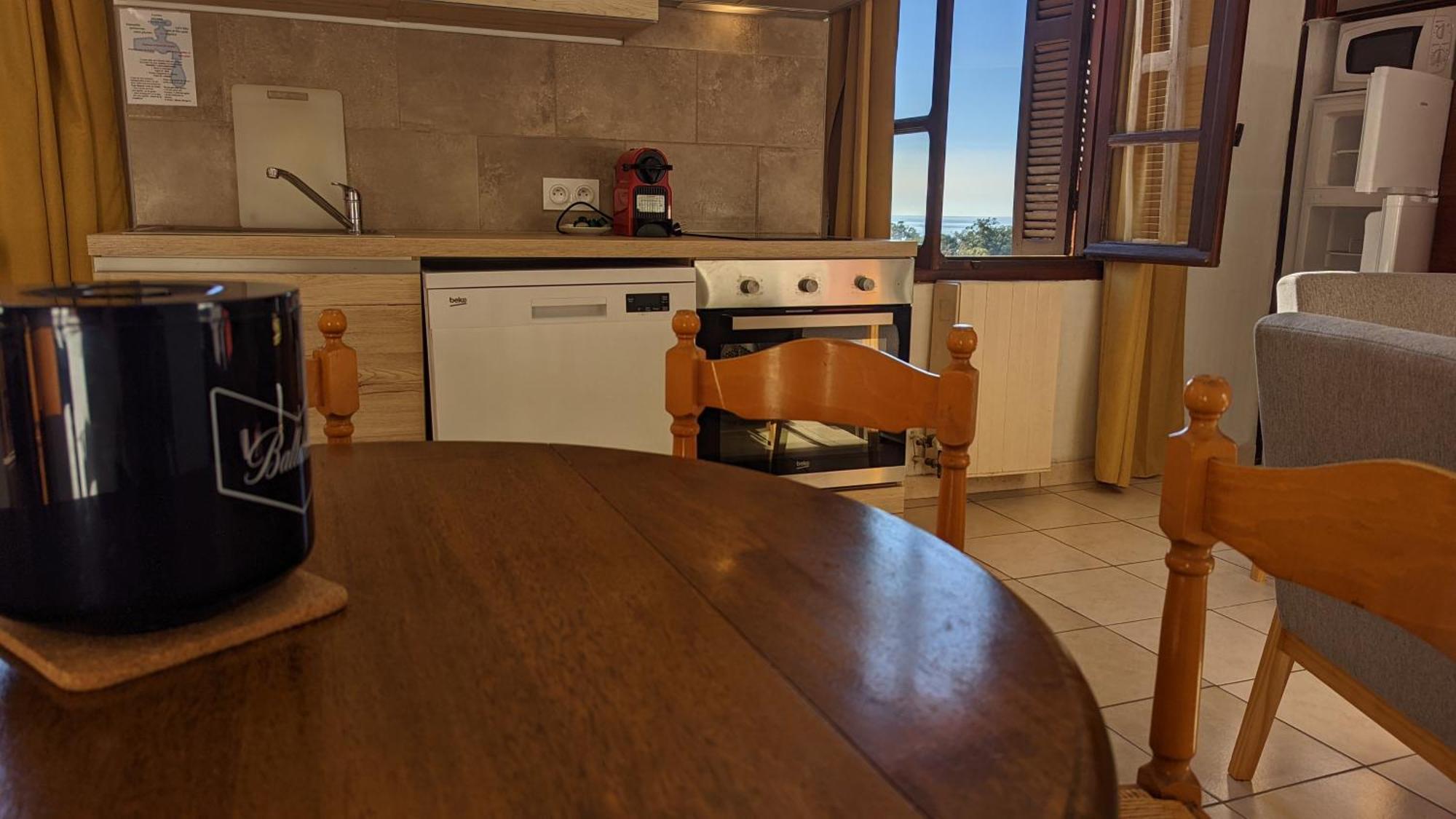 Le Porto T3 55M2 Vue Mer Immeuble Traditionnel En Pierre De Taille Avec Prestations Exceptionnelles Barbecue Ordinateur Videosurveillance Terrasse Panoramique المظهر الخارجي الصورة
