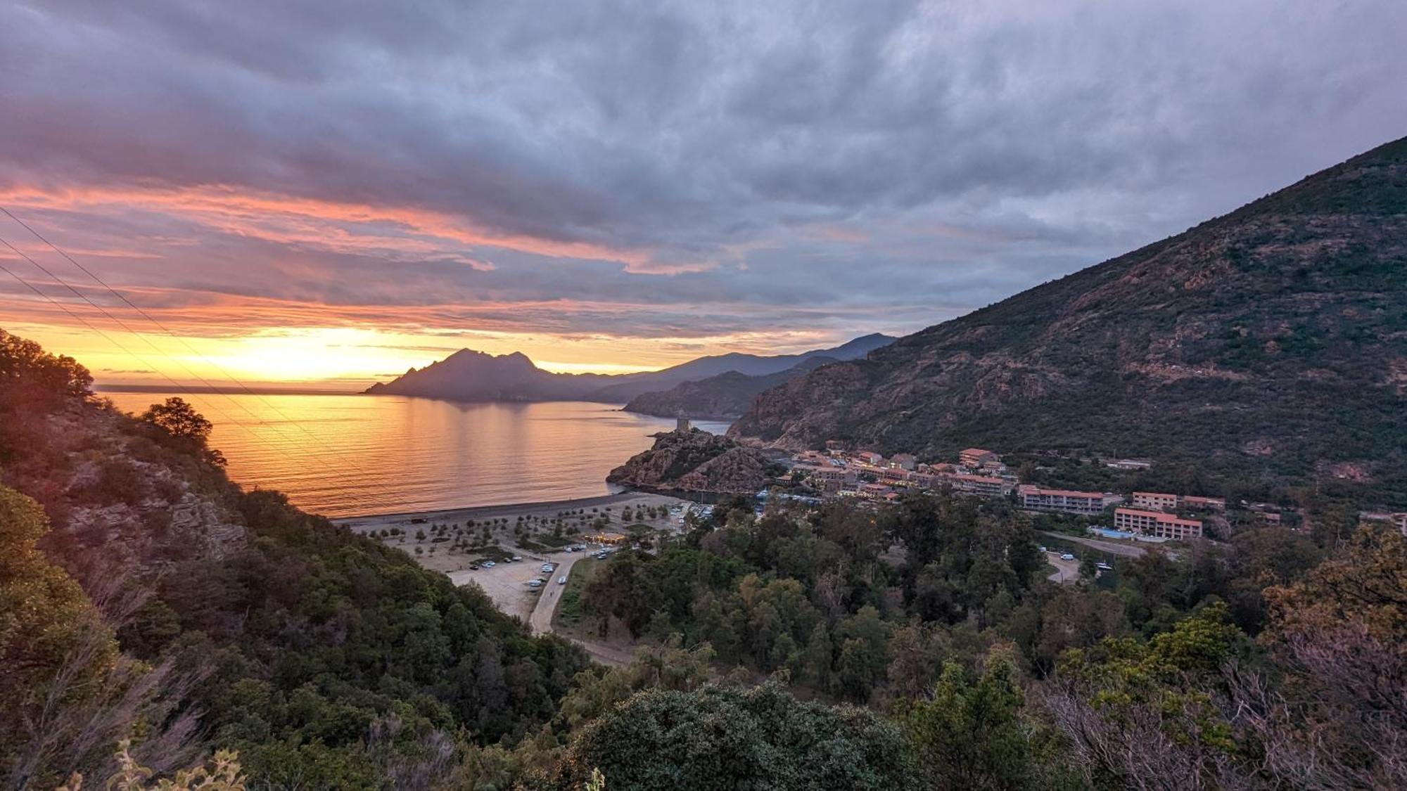 Le Porto T3 55M2 Vue Mer Immeuble Traditionnel En Pierre De Taille Avec Prestations Exceptionnelles Barbecue Ordinateur Videosurveillance Terrasse Panoramique المظهر الخارجي الصورة